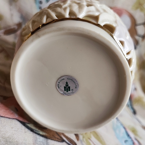 Party Lite Cream Gold Ceramic Cut Out Design Orchid Pot Tea Light Vase - Picture 5 of 7